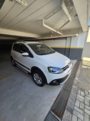 VOLKSWAGEN CROSSFOX 1.6 MI FLEX 8V 4P MANUAL